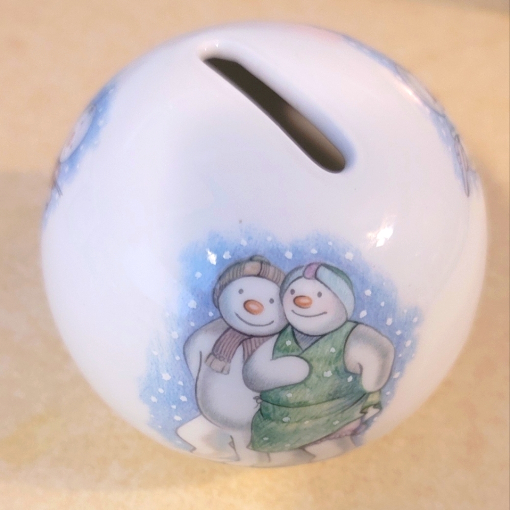 Vintage Royal Doulton English earthenware Snowball money piggy bank 1985 snowmen